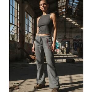 Aeropostale Women's Gray Drawstring Sweatpants - Size M